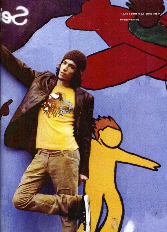 Incubus - Vogue (2002) 5.jpg